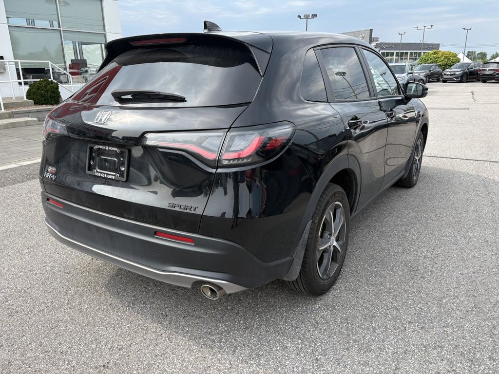 2023 Honda HR-V Sport AWD SUNROOF I MAGS I CARPLAY I HEATED SEATS AND STEERING WHEEL I ACTIVE SECURITY in Montréal, Quebec - 5 - w1024h768px
