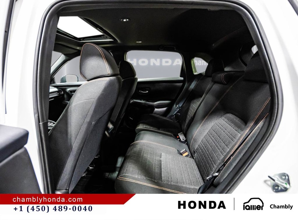 Honda HR-V Sport AWD HPD KIT I SUNROOF I MAGS I HEATED SEATS AND STEERING WHEEL I STARTER I CARPLAY 2023 à Montréal, Québec - 13 - w1024h768px
