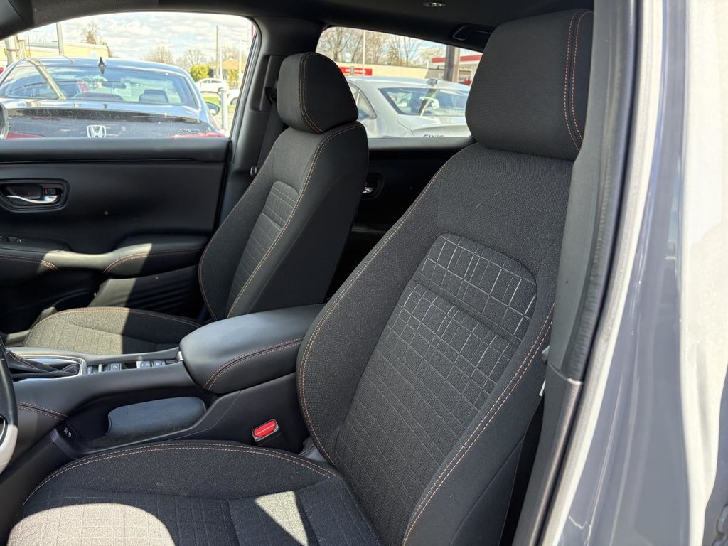 Honda HR-V Sport-B AWD CVT 2024 à Montréal, Québec - 7 - w1024h768px