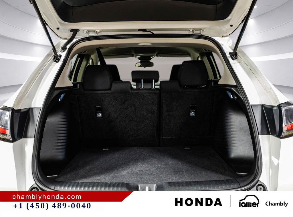2024 Honda HR-V LX-B AWD  CARPLAY I MAGS I HEATED SEATS I CAMERA I STARTER I ACTIVE SECURITY in Montréal, Quebec - 15 - w1024h768px