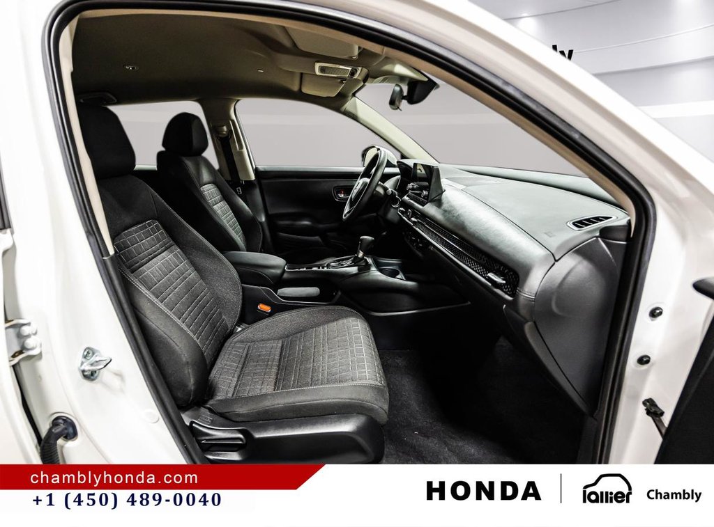 Honda HR-V LX-B AWD  I MAGS I HEATED SEATS  I STARTER I ACTIVE SECURITY 2024 à Montréal, Québec - 17 - w1024h768px