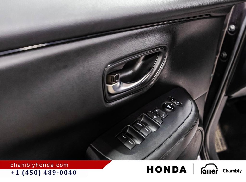 2024 Honda HR-V LX-B AWD I MAGS I HEATED SEATS I REMOTE STARTER I CAMERA I CARPLAY I ACTIVE SECURITY in Montréal, Quebec - 11 - w1024h768px