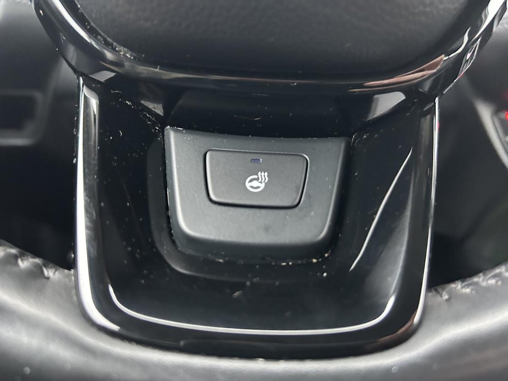 Honda HR-V EX-L Navi LEATHER I HEATED SEATS ANBD STEERING WHEEL I MAGS I SARTER I ACTIVE SECURITY I CARPLAY 2024 à Montréal, Québec - 14 - w1024h768px