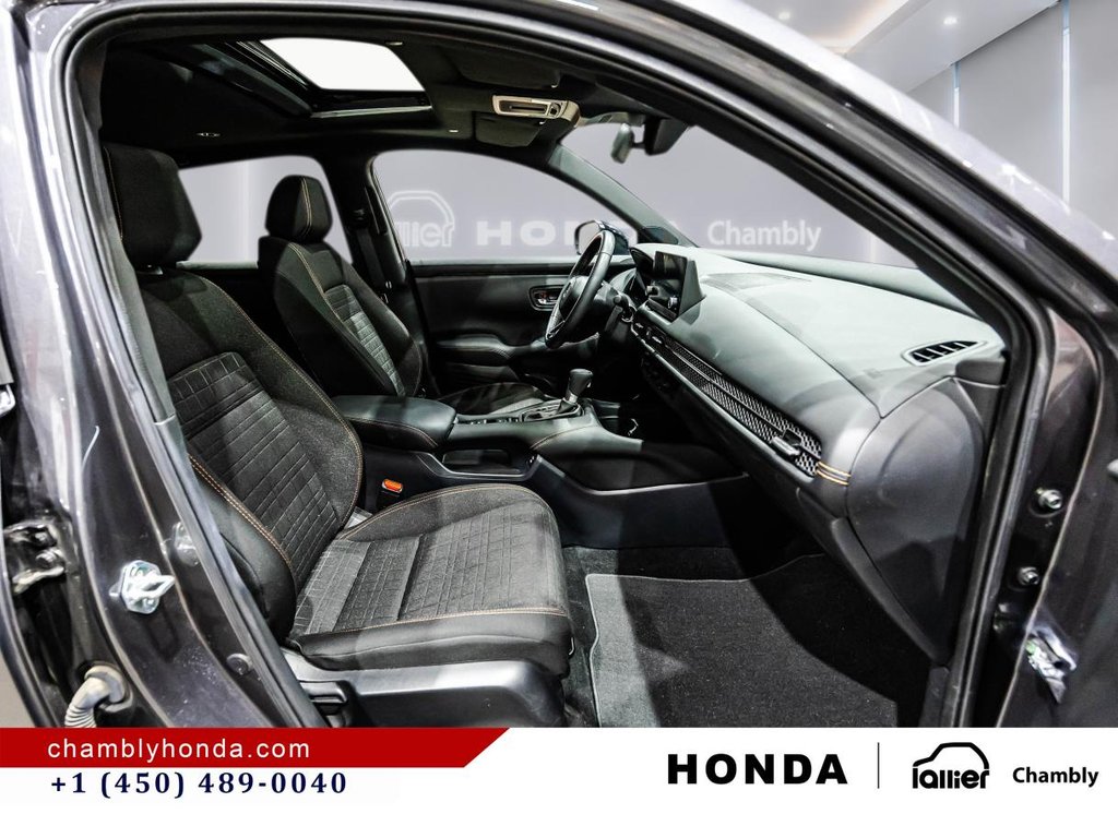 Honda HR-V Sport-B AWD  SUNROOG I MAGS I HEATED SEATS AND STEERING WHEEL I STARTER I CAMERA I  ACTIVE SECURITY 2024 à Montréal, Québec - 17 - w1024h768px