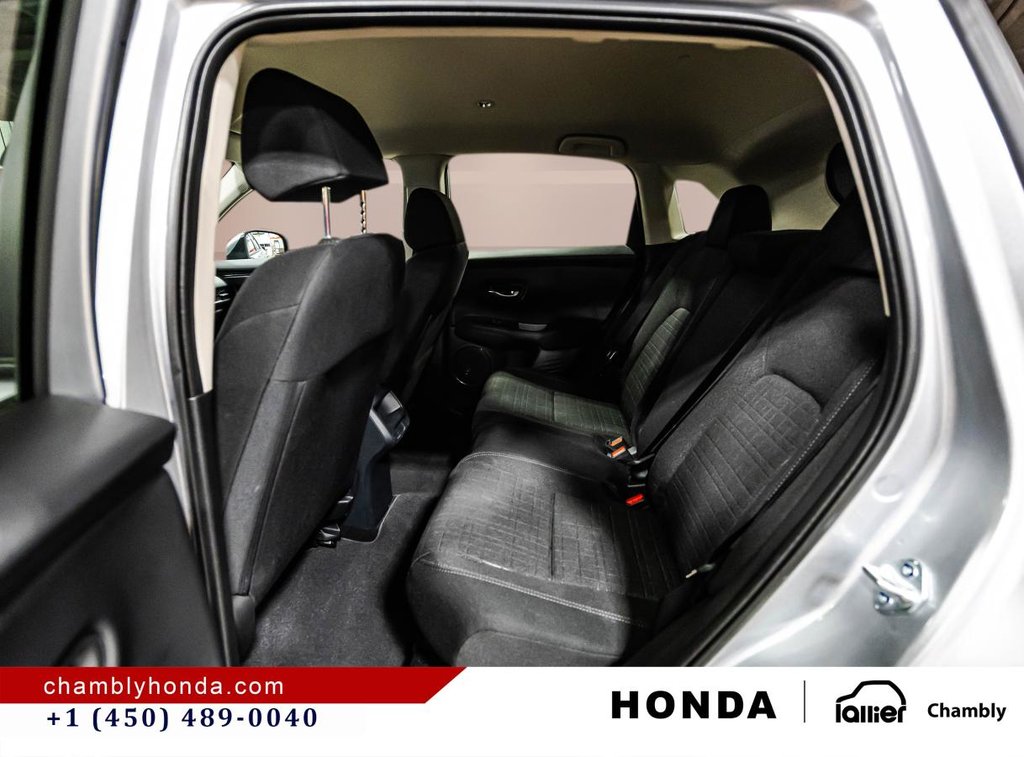 Honda HR-V LX 4,000 KM!!! I CARPLAY I MAGS I HEATED SEATS I STARTER I CAMERA I ACTIVE SECURITY 2026 à Montréal, Québec - 13 - w1024h768px