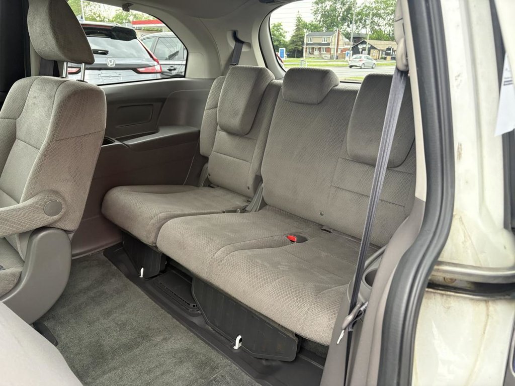 Honda Odyssey LX 7 PLACES 138,000 VERY GOOD CONDITION I MAGS I CAMERA 2016 à Montréal, Québec - 7 - w1024h768px