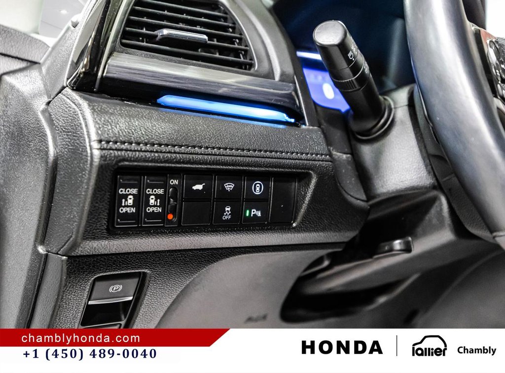 2023 Honda Odyssey Touring 34,000 KM I 8 SEATERS I HEATED LEATHER SEATS I DVD I MAGS I ACTIVE SECURITY in Montréal, Quebec - 22 - w1024h768px