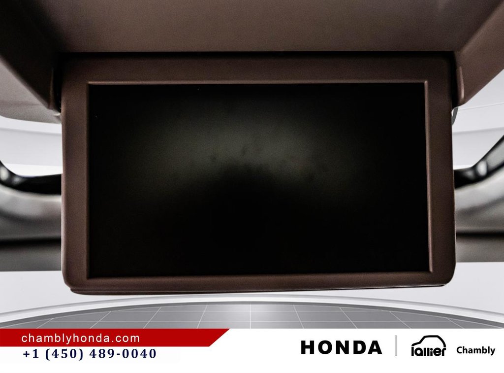 2023 Honda Odyssey Touring 34,000 KM I 8 SEATERS I HEATED LEATHER SEATS I DVD I MAGS I ACTIVE SECURITY in Montréal, Quebec - 14 - w1024h768px