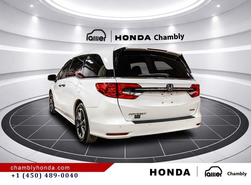 2023 Honda Odyssey Touring 34,000 KM I 8 SEATERS I HEATED LEATHER SEATS I DVD I MAGS I ACTIVE SECURITY in Montréal, Quebec - 5 - w1024h768px