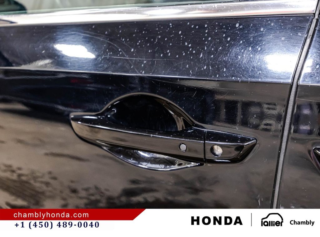 2024 Honda Odyssey Black Edition Auto LEATHER I MAGS I SUNROOF I HEATED SEATS & STEERING WHEEL I ACTIVE SECURITY in Montréal, Quebec - 11 - w1024h768px