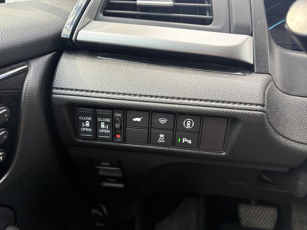 Honda Odyssey EX-L  LEATHERI CARPLAY I SUNROOF I  HEATED SEATS & STEERING WHEEL I CTIVE SECURITY I 7 SEATERS 2024 à Montréal, Québec - 13 - w1024h768px