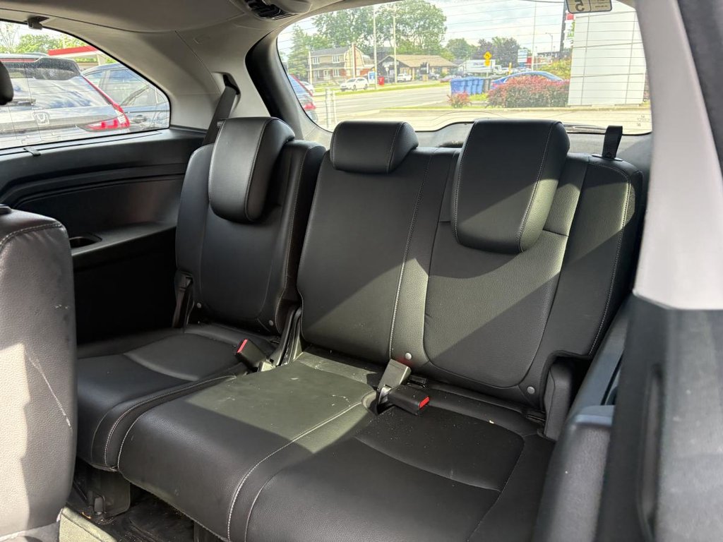 Honda Odyssey EX-L  LEATHERI CARPLAY I SUNROOF I  HEATED SEATS & STEERING WHEEL I CTIVE SECURITY I 7 SEATERS 2024 à Montréal, Québec - 9 - w1024h768px