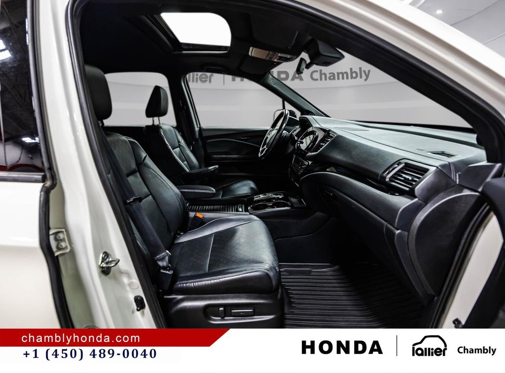 Honda Passport Touring AWD LEATHER I MAGS I SUNROOF I CARPLAY HEATED SEATS I STARTER I ACTIVE SECURITY 2019 à Montréal, Québec - 19 - w1024h768px