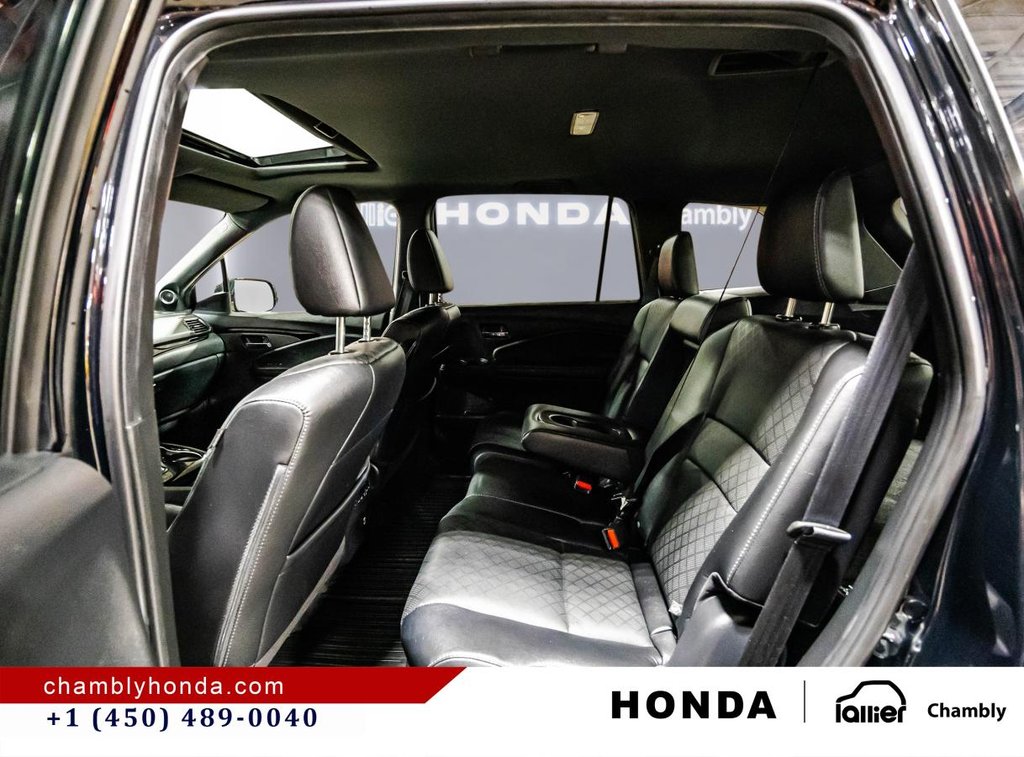 2021 Honda Passport Touring AWD l LEATHER I SUNROOF I CARPLAY I MAHS I HEATED SEATS I STARTER I ACTIVE SECURITY in Montréal, Quebec - 14 - w1024h768px