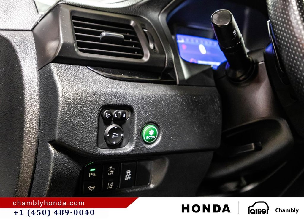 2021 Honda Passport Touring AWD l LEATHER I SUNROOF I CARPLAY I MAHS I HEATED SEATS I STARTER I ACTIVE SECURITY in Montréal, Quebec - 23 - w1024h768px