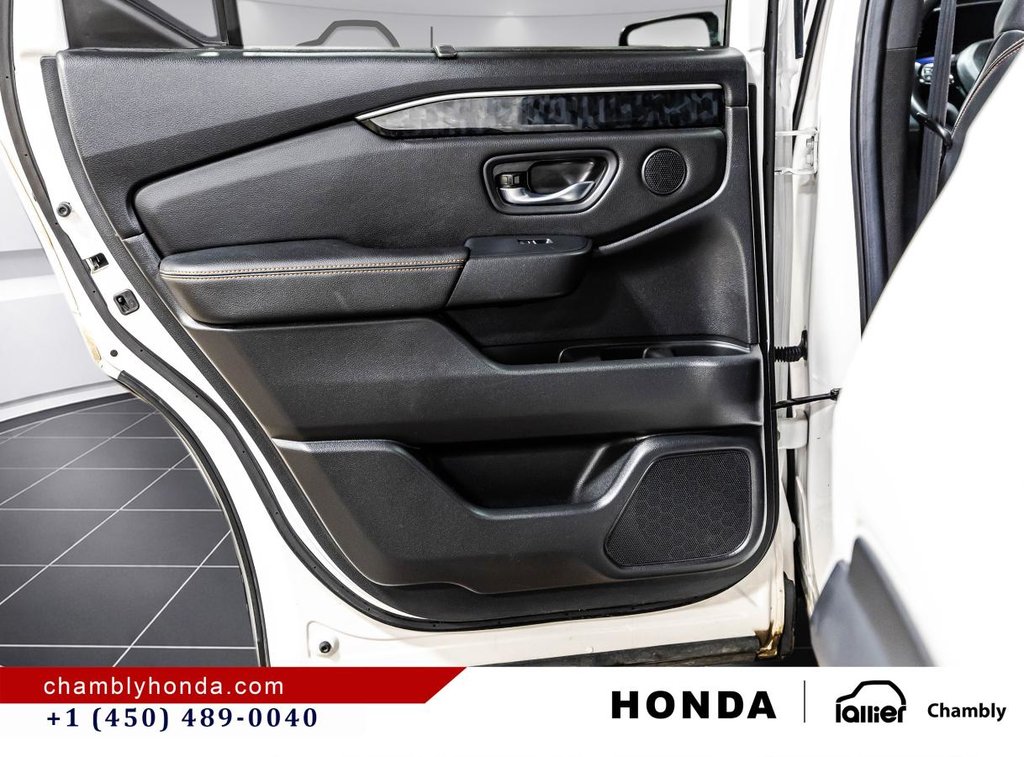 2026 Honda Passport TrailSport Touring AWD PANORAMIC SUNROOF I HEATED SEATS AND STEERING WHEEL I LEATHER I MAGS I in Montréal, Quebec - 12 - w1024h768px