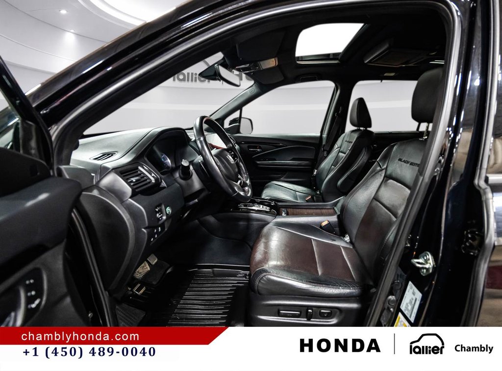 Honda Pilot Black Edition AWD I LEATHER I SUNROOF I MAGS I HEATED & VENTILATED SEATS I CARPLAY STARTER 2021 à Montréal, Québec - 23 - w1024h768px