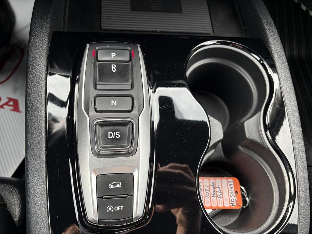 2021 Honda Pilot Black Edition AWD I LEATHER I SUNROOF I MAGS I HEATED & VENTILATED SEATS I CARPLAY STARTER in Montréal, Quebec - 16 - w1024h768px
