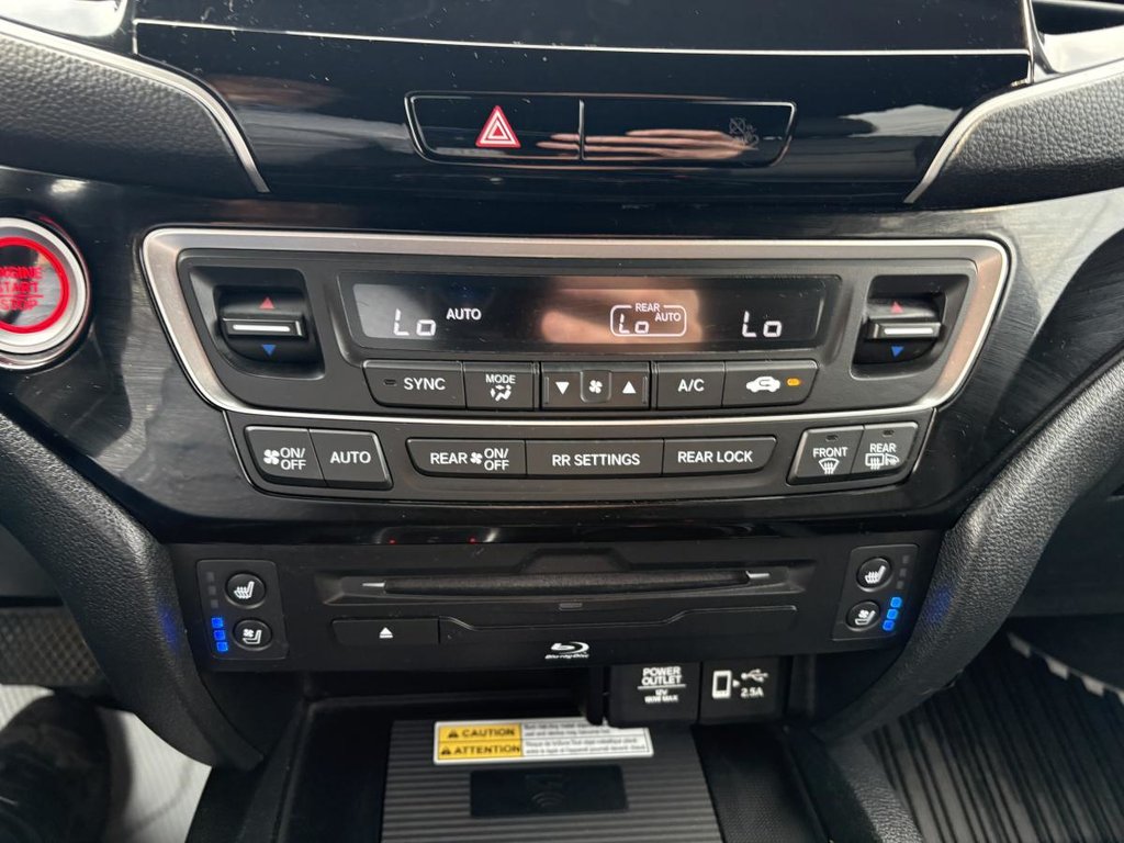 2021 Honda Pilot Black Edition AWD I LEATHER I SUNROOF I MAGS I HEATED & VENTILATED SEATS I CARPLAY STARTER in Montréal, Quebec - 15 - w1024h768px