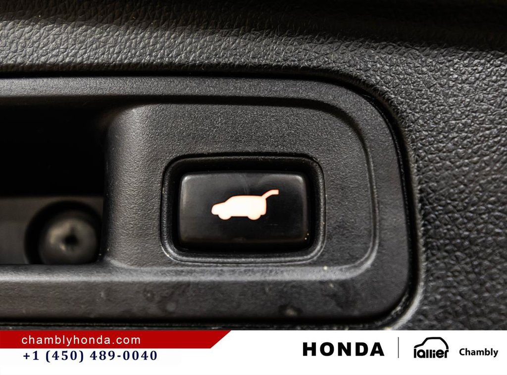 Honda Pilot Black Edition AWD I LEATHER I SUNROOF I MAGS I HEATED & VENTILATED SEATS I CARPLAY STARTER 2021 à Montréal, Québec - 17 - w1024h768px