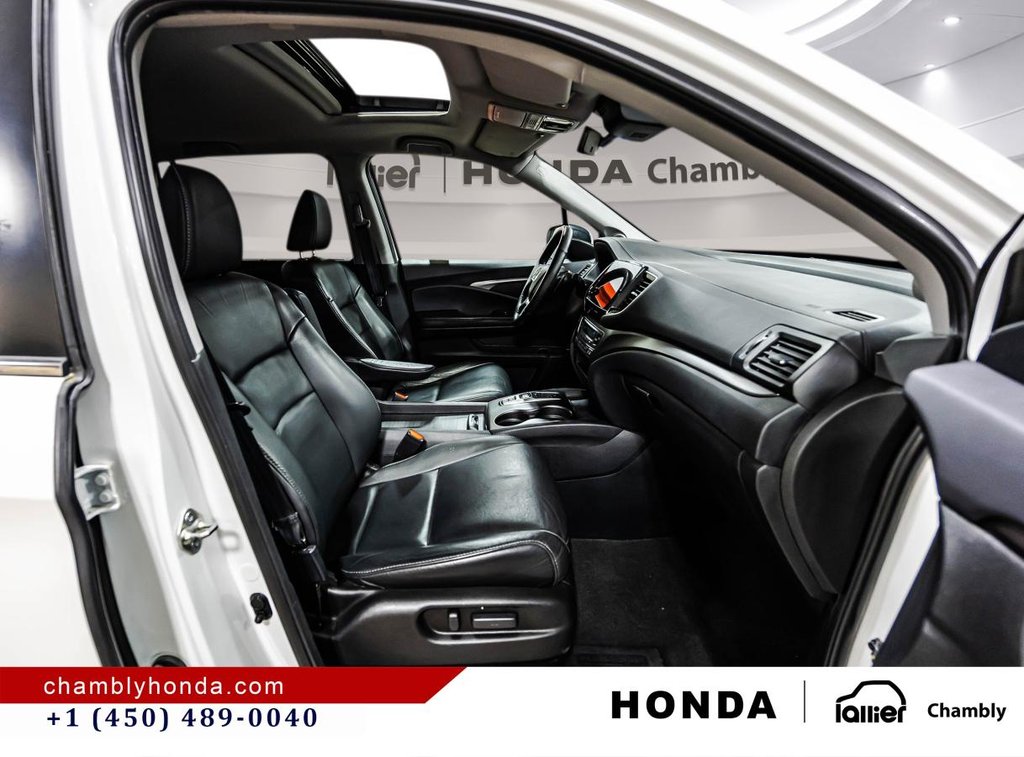 Honda Pilot EX-L Navi AWD LEATHER I SUNROOF I HEATED SEATS AND STEERING WHEEL I 8 SEATERS I CARPLAY I MAGS 2021 à Montréal, Québec - 19 - w1024h768px