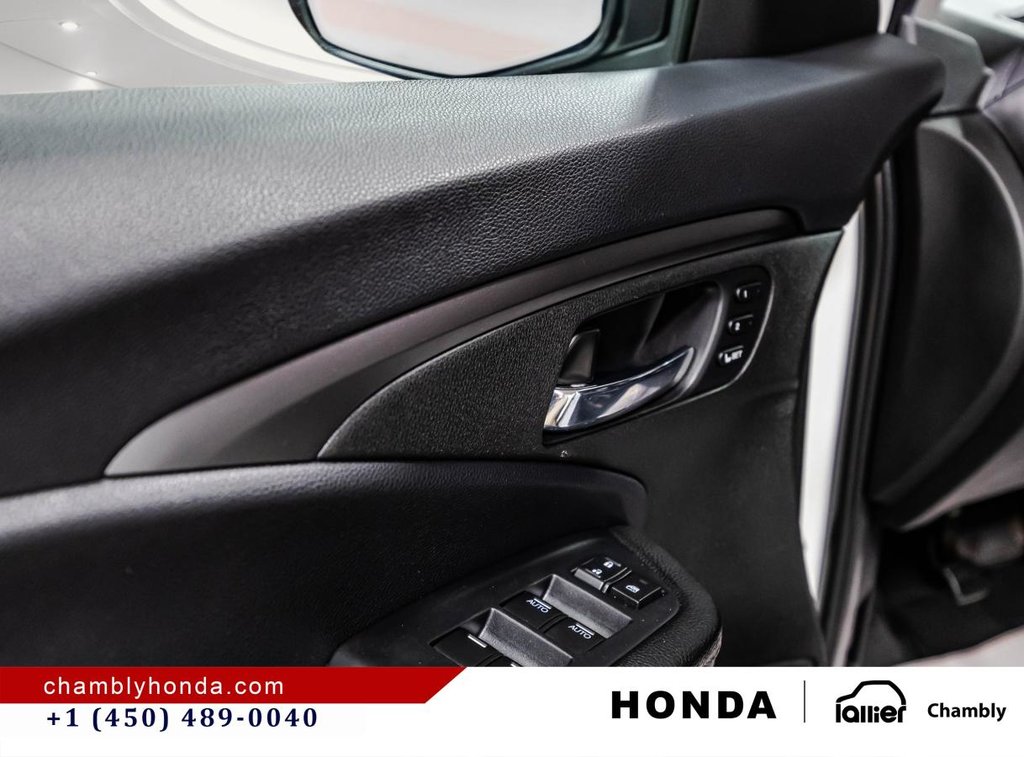 2022 Honda Pilot EX-L Navi AWD in Montréal, Quebec - 11 - w1024h768px