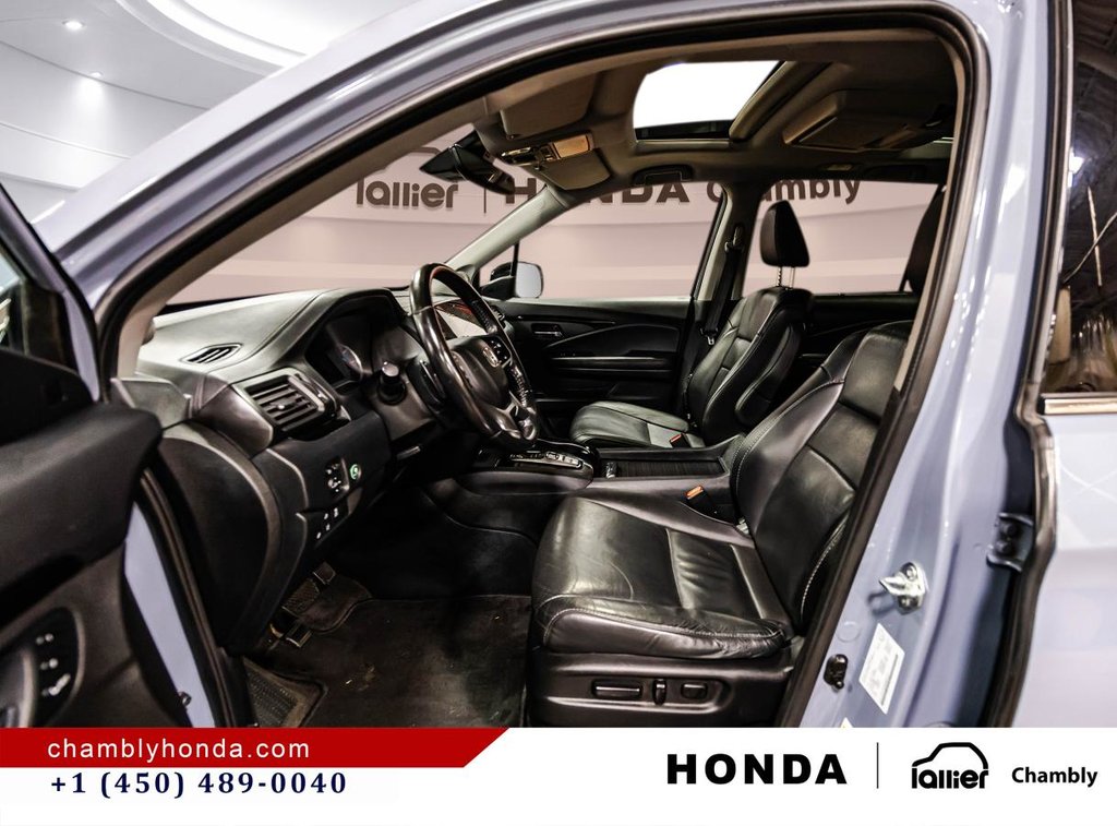 2022 Honda Pilot Touring 7-Passenger AWD I MAGS I LEATHER I STARTER I  HEATED SEATS & STEERING WHEEL I SUNROOF I in Montréal, Quebec - 22 - w1024h768px