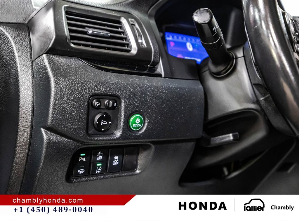 2022 Honda Pilot Touring 7-Passenger AWD I MAGS I LEATHER I STARTER I  HEATED SEATS & STEERING WHEEL I SUNROOF I in Montréal, Quebec - 24 - w1024h768px
