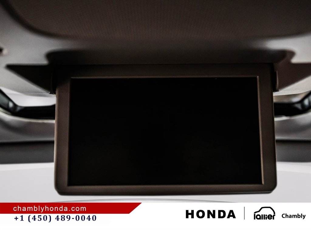 2022 Honda Pilot Touring 7-Passenger AWD I MAGS I LEATHER I STARTER I  HEATED SEATS & STEERING WHEEL I SUNROOF I in Montréal, Quebec - 15 - w1024h768px