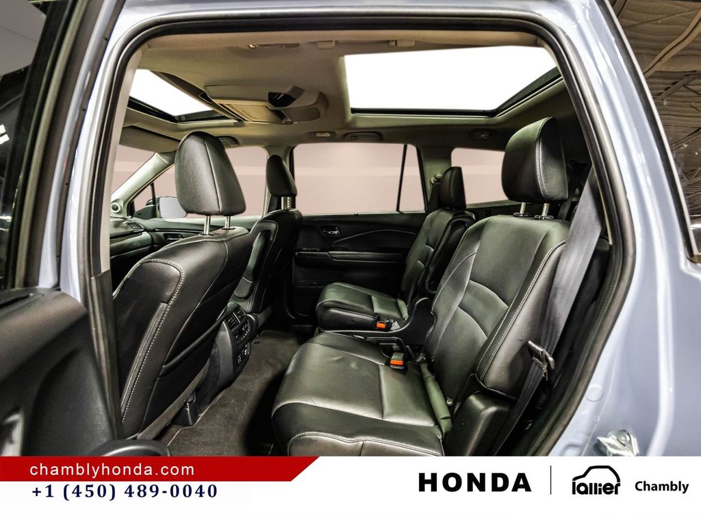 2022 Honda Pilot Touring 7-Passenger AWD I MAGS I LEATHER I STARTER I  HEATED SEATS & STEERING WHEEL I SUNROOF I in Montréal, Quebec - 14 - w1024h768px