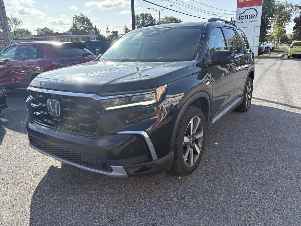 2023 Honda Pilot Touring AWD 8 SEATERS I LEATHER I HEATED AND COOLING SEATS I MAGS I PANORAMIC SUNROOF I CARPLAY in Montréal, Quebec - 3 - w1024h768px