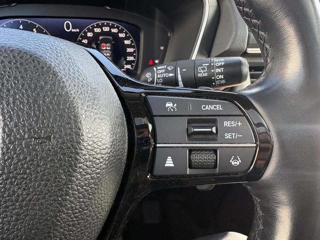 2023 Honda Pilot Touring AWD 8 SEATERS I LEATHER I HEATED AND COOLING SEATS I MAGS I PANORAMIC SUNROOF I CARPLAY in Montréal, Quebec - 15 - w1024h768px