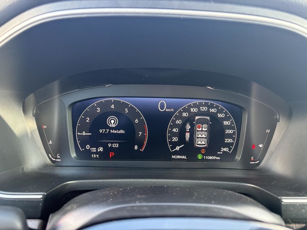2023 Honda Pilot Touring AWD 8 SEATERS I LEATHER I HEATED AND COOLING SEATS I MAGS I PANORAMIC SUNROOF I CARPLAY in Montréal, Quebec - 18 - w1024h768px