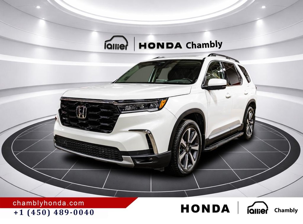 2025 Honda Pilot Touring AWD in Montréal, Quebec - 1 - w1024h768px