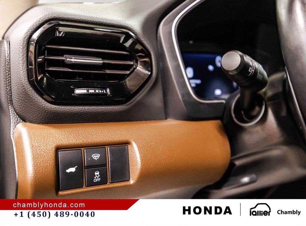 2025 Honda Pilot Touring AWD in Montréal, Quebec - 21 - w1024h768px