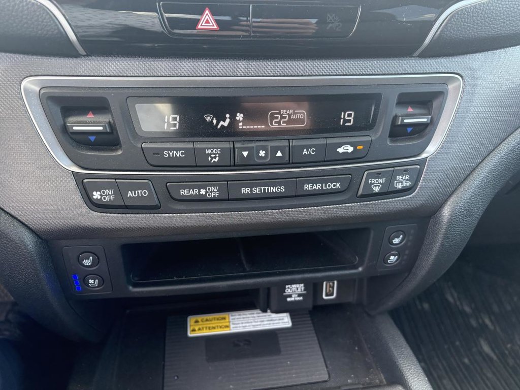 Honda Ridgeline Touring AWD 31,000 KM I LEATHER I MAGS I SUNROOF I HEATED & VENTILATED SEATS I CARPLAY I STARTER 2023 à Montréal, Québec - 13 - w1024h768px