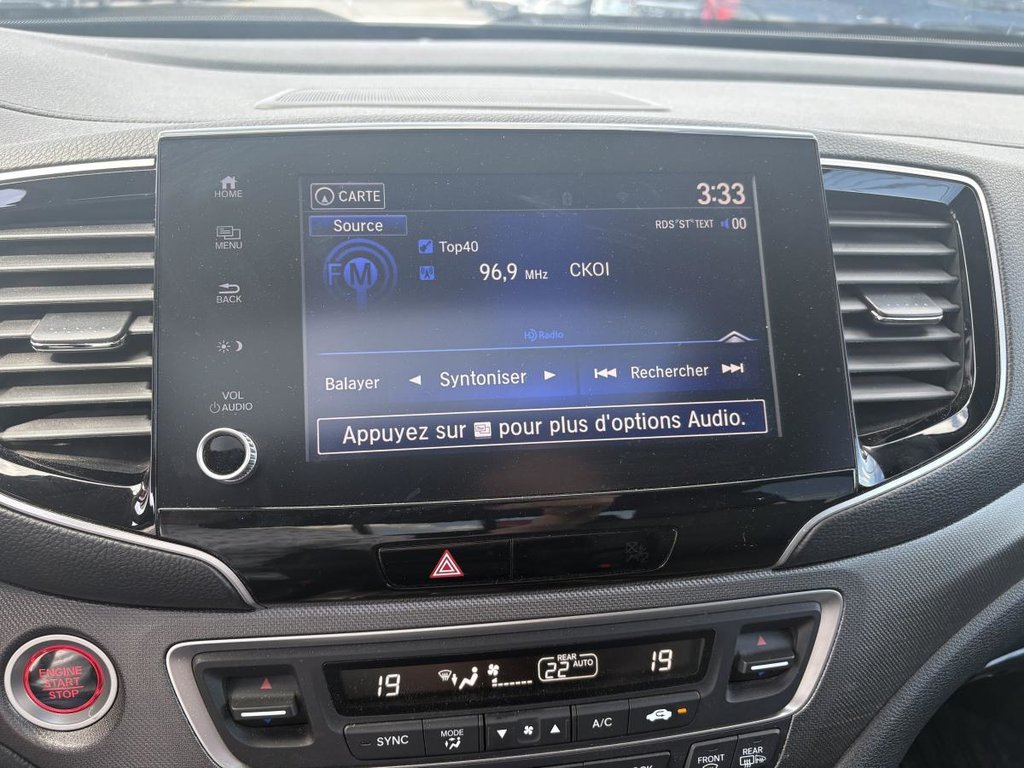 Honda Ridgeline Touring AWD 31,000 KM I LEATHER I MAGS I SUNROOF I HEATED & VENTILATED SEATS I CARPLAY I STARTER 2023 à Montréal, Québec - 12 - w1024h768px