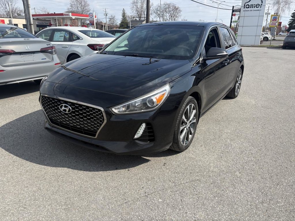 2018 Hyundai Elantra GT GLS 5 doors I CARPLAY I PANORAMIC SUNROOF I HEATED SEATS & STEERING WHEEL I ACTIVE SECURITY in Montréal, Quebec - 3 - w1024h768px
