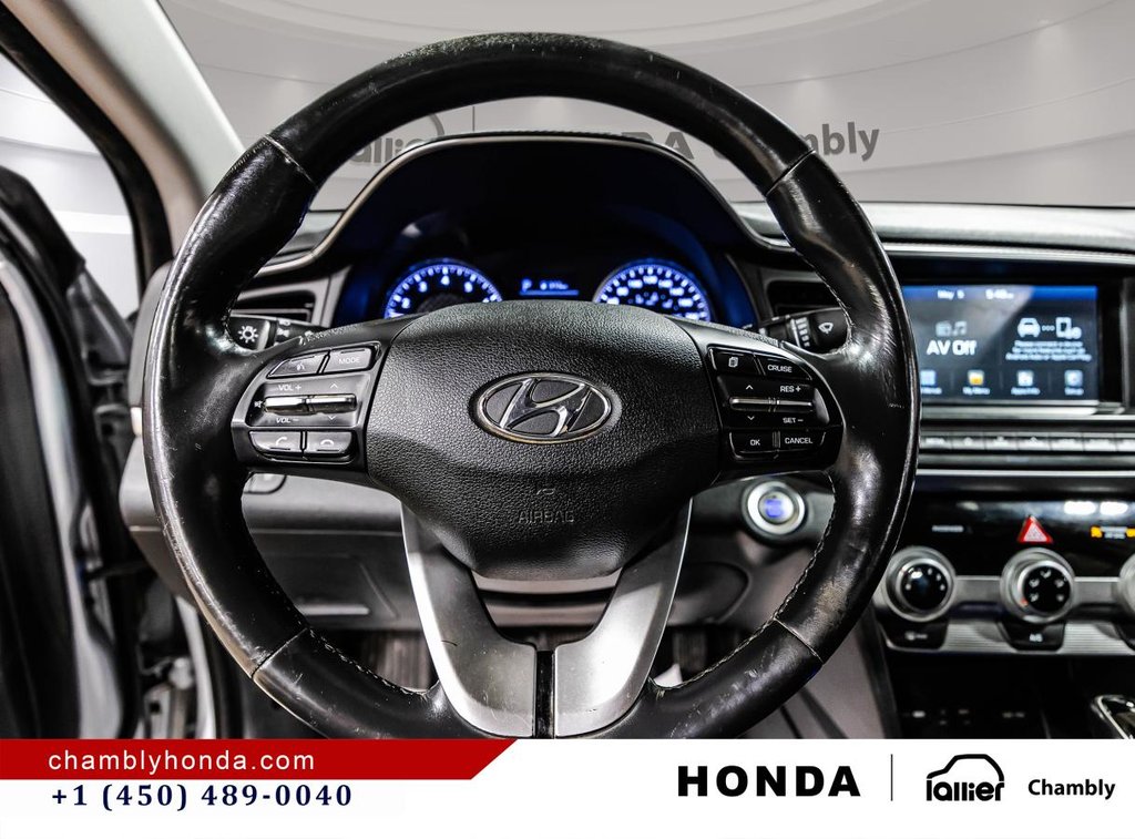 2020 Hyundai Elantra Preferred w/Sun & Safety Package in Montréal, Quebec - 23 - w1024h768px