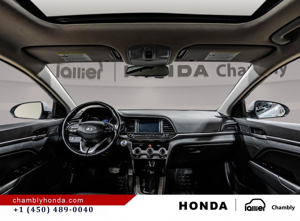 2020 Hyundai Elantra Preferred w/Sun & Safety Package in Montréal, Quebec - 15 - w1024h768px