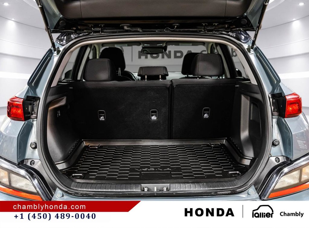 Hyundai Kona Electric Preferred FWD w/Two-Tone Roof MAGS I HEATED SEATS  & STEERING WHEEL I CARPLAY I STARTER I 2023 à Montréal, Québec - 16 - w1024h768px