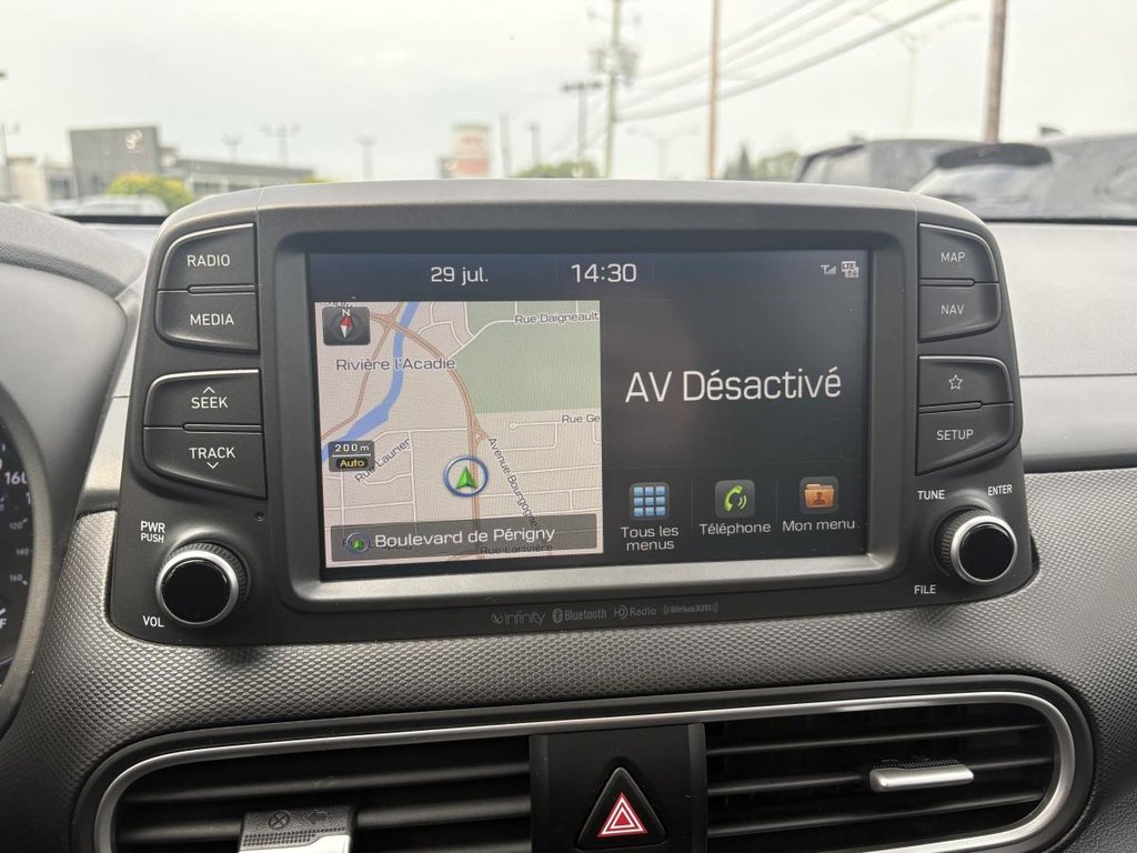 2019 Hyundai Kona 1.6T Ultimate AWD SUNROOF I LEATHER I MAGS I CARPLAY I ACTIVE SECURITY in Montréal, Quebec - 8 - w1024h768px