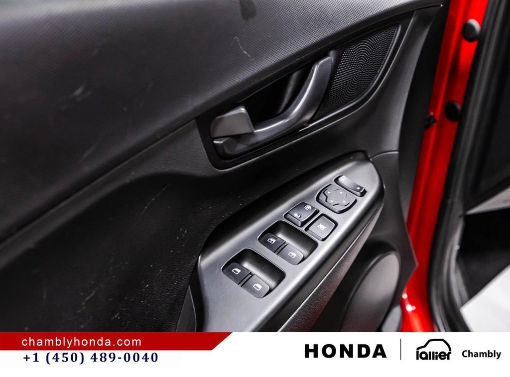 Hyundai Kona 2.0L Preferred CARPLAY I MAGS I HEATED SEATS AND STEERING WHEEL I STARTER I ACTIVE SECURITY 2021 à Montréal, Québec - 12 - w1024h768px