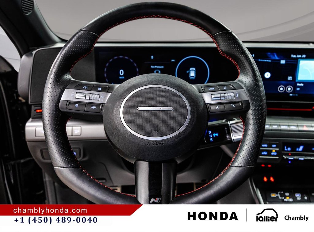 Hyundai Kona 1.6T N Line Ultimate AWD 14,000 KM I SUNROOF HEATED & VENTILATED SEATS I MAGS I STRATER I  CARPLAY 2024 à Montréal, Québec - 23 - w1024h768px