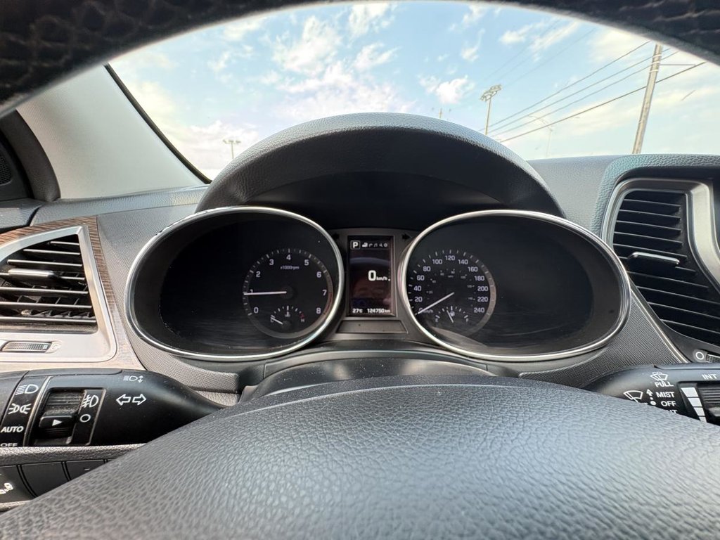 2017 Hyundai Santa Fe Sport AWD 4dr 2.0T Limited  LEATHER I HEATED AND VENTILATED SEATS I MAGS I CARPLAY SUNROOF in Montréal, Quebec - 13 - w1024h768px