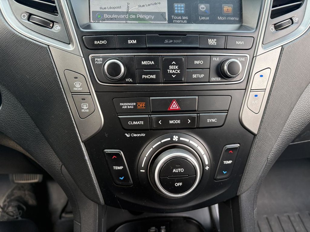 2017 Hyundai Santa Fe Sport AWD 4dr 2.0T Limited  LEATHER I HEATED AND VENTILATED SEATS I MAGS I CARPLAY SUNROOF in Montréal, Quebec - 10 - w1024h768px