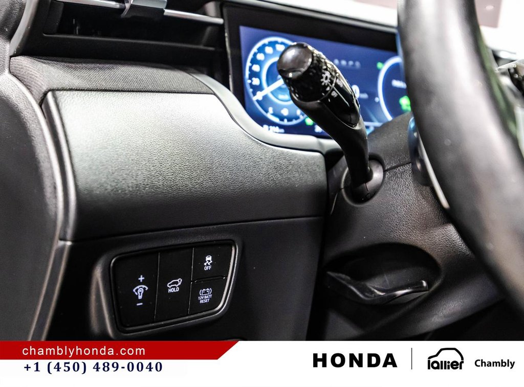 2024 Hyundai Tucson Hybrid Luxury AWD LEATHER I PANORAMIC SUNROOF I HEATED SEATS & STEERING WHEEL  I STARTER I ACTIVE SECURITY in Montréal, Quebec - 24 - w1024h768px