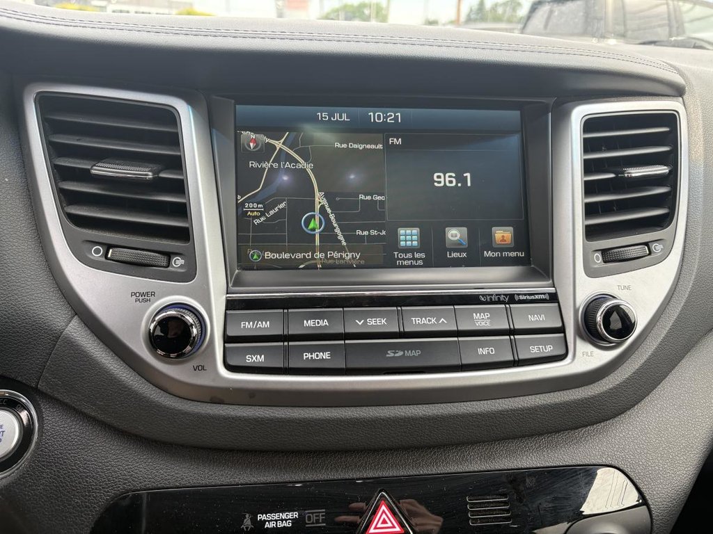 Hyundai Tucson Luxury  AWD I LEATHER I PANORAMIC SUNROOF I HEATED SEATS & STEERING WHEEL I ACTIVE SECURITY I MAGS 2017 à Montréal, Québec - 11 - w1024h768px