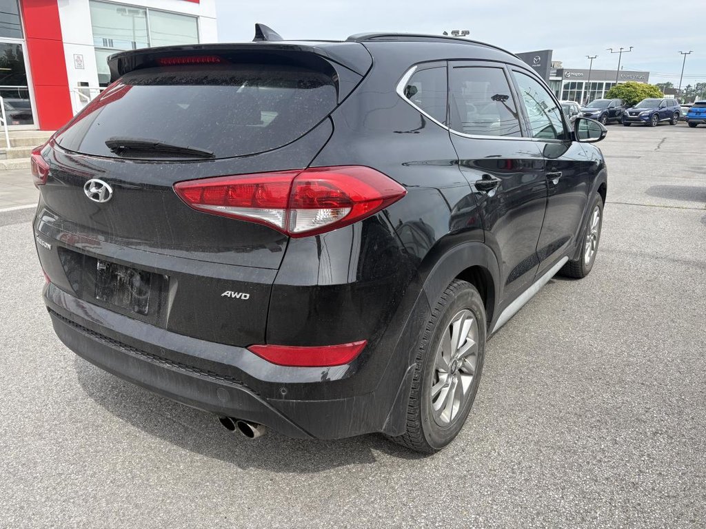 Hyundai Tucson Luxury  AWD I LEATHER I PANORAMIC SUNROOF I HEATED SEATS & STEERING WHEEL I ACTIVE SECURITY I MAGS 2017 à Montréal, Québec - 5 - w1024h768px