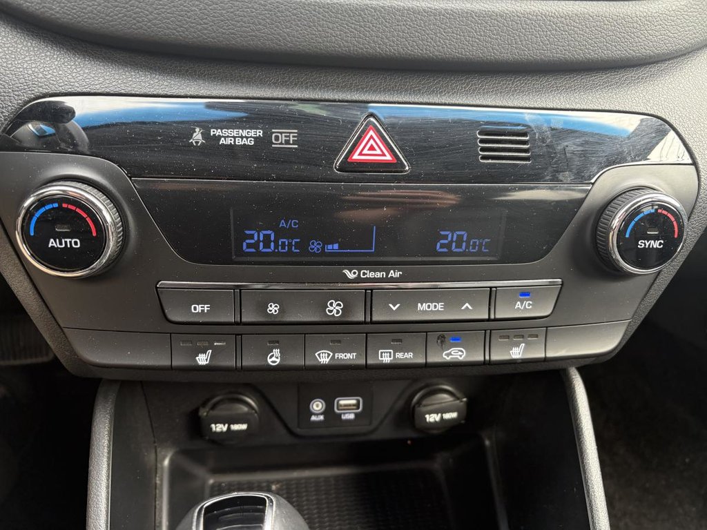 Hyundai Tucson Luxury  AWD I LEATHER I PANORAMIC SUNROOF I HEATED SEATS & STEERING WHEEL I ACTIVE SECURITY I MAGS 2017 à Montréal, Québec - 12 - w1024h768px